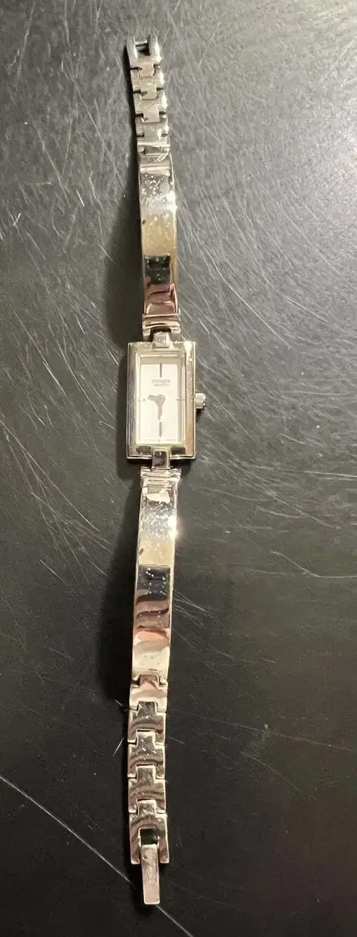 VTG Citizens Quartz Womens Bracelet Watch White Dial Stainless Steel New Battery